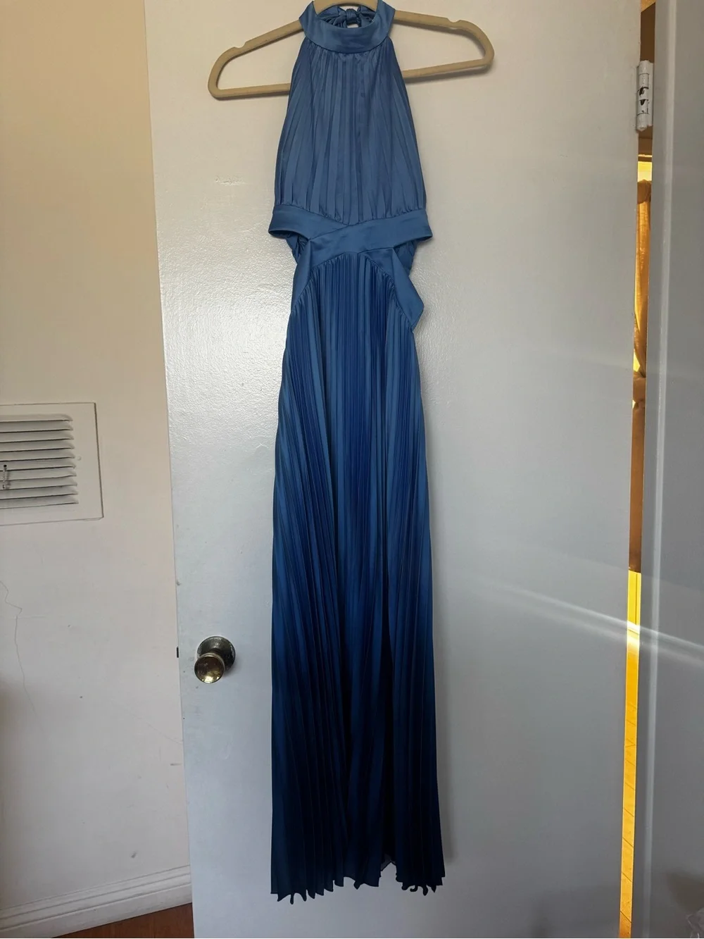 NWOT Abercrombie & Fitch Elegant Navy Blue Pleated Cutout Maxi Dress XSP